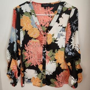 Retro-Inspired Floral Blouse